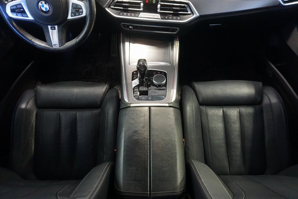 Used 2019 BMW X5 xDrive50i w/ M Sport Package image 32