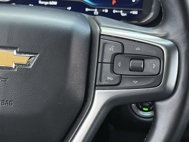 Used 2023 Chevrolet Suburban Premier AWD/4WD image 15