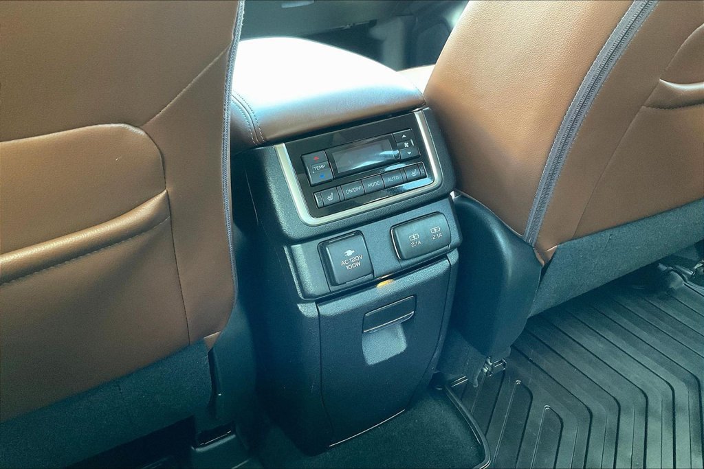 Used 2019 Subaru Ascent Touring AWD/4WD image 10