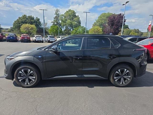 Used 2024 Subaru Solterra AWD/4WD image 18