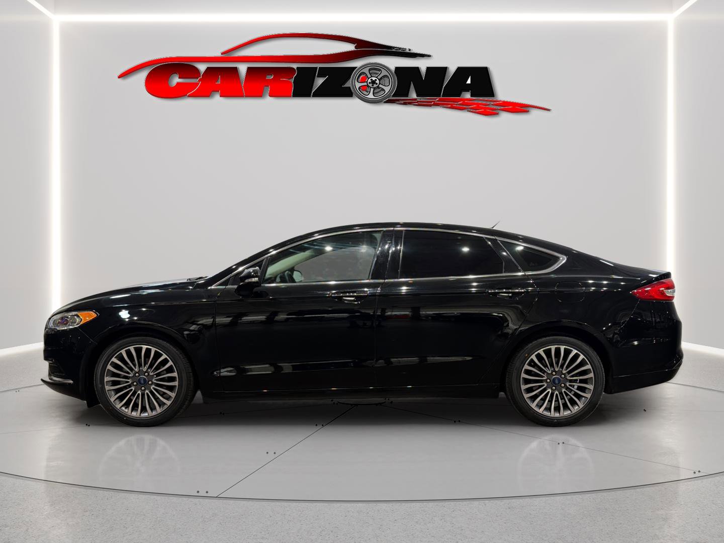 Used 2018 Ford Fusion SE w/ Fusion SE Technology Package image 4