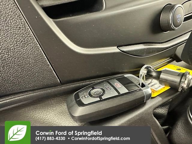 New 2026 Ford Transit 250 148 Medium Roof Extended AWD w/ Load Area Protection Package image 32
