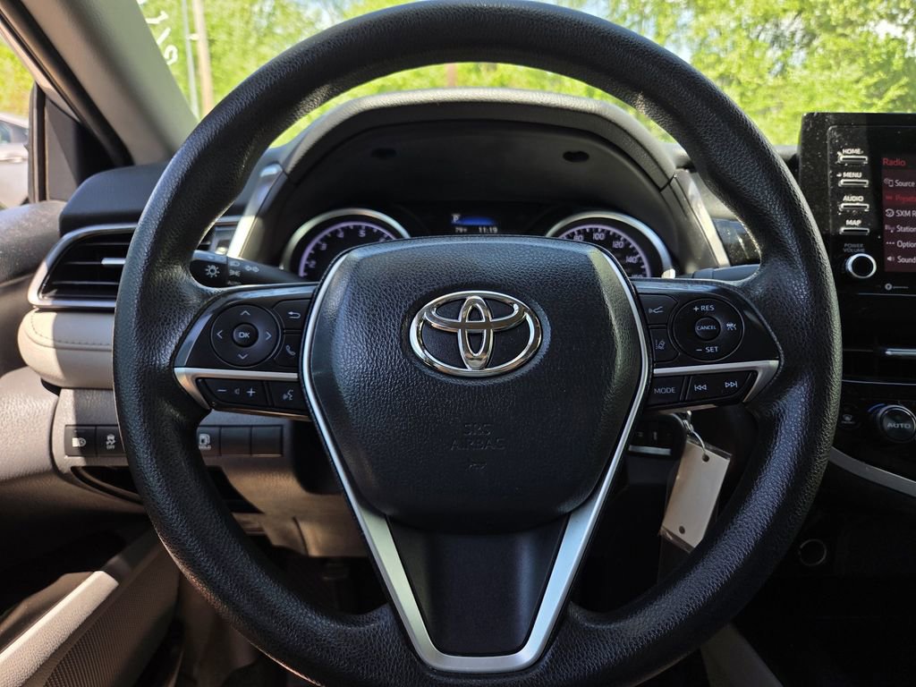 Used 2023 Toyota Camry LE image 21