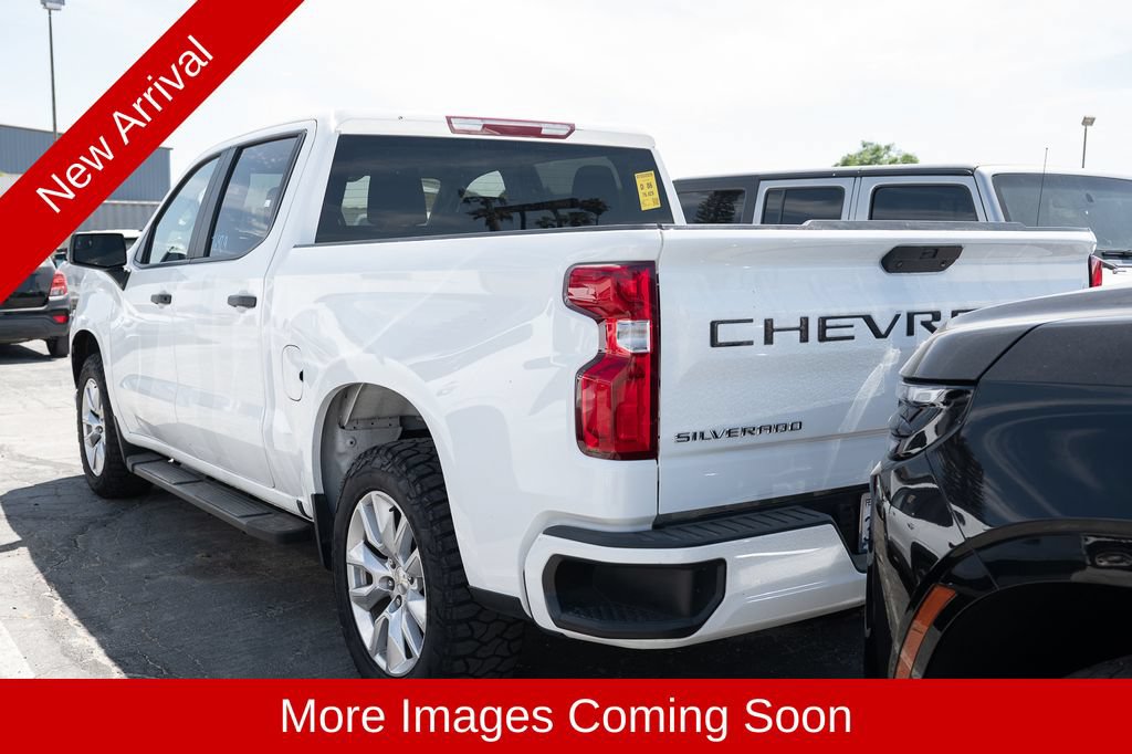 Used 2022 Chevrolet Silverado 1500 Custom w/ Safety Confidence Package RWD image 4