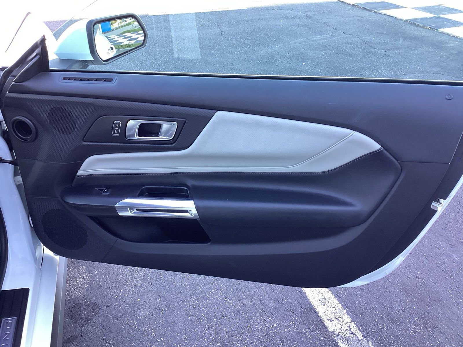 Used 2024 Ford Mustang GT Premium image 24