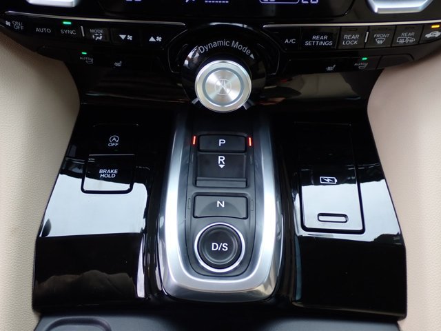 Used 2025 Acura MDX SH-AWD image 21