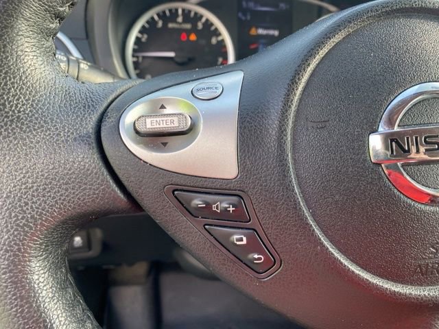 Used 2016 Nissan Sentra SR w/ SR Premium Package image 19