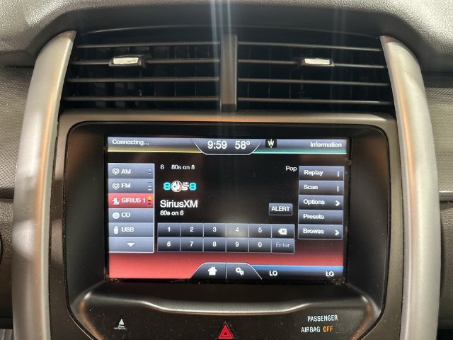 Used 2013 Ford Edge SEL FWD image 16