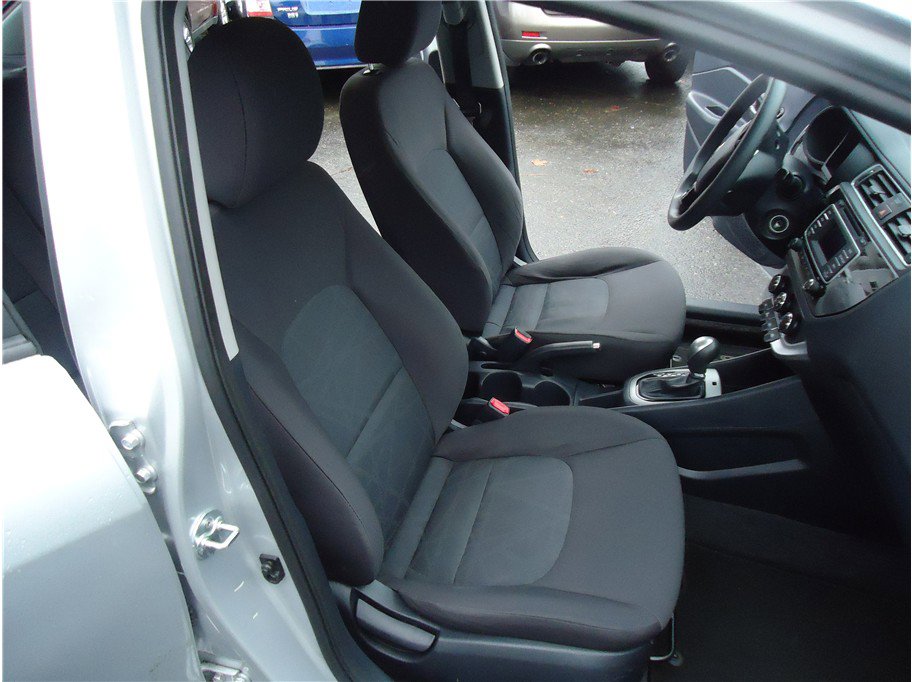 Used 2016 Kia Rio LX image 14