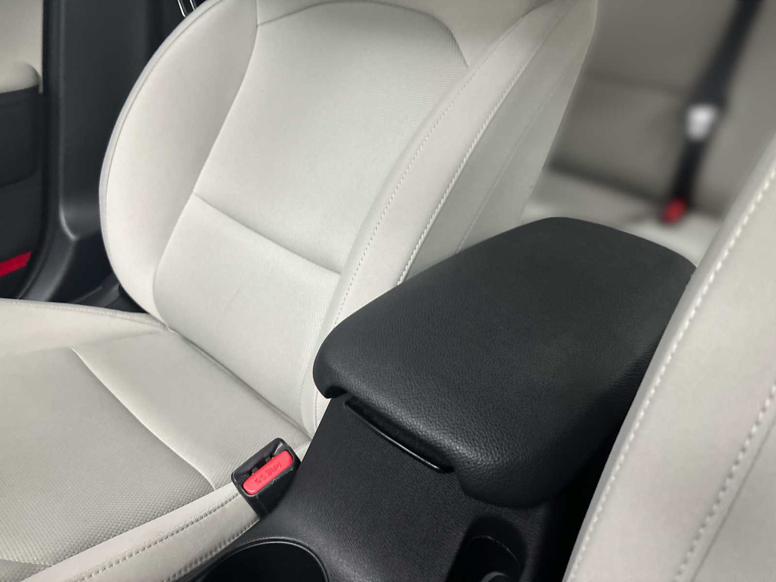 Used 2023 Kia Forte LXS w/ LXS Technology Package FWD image 20