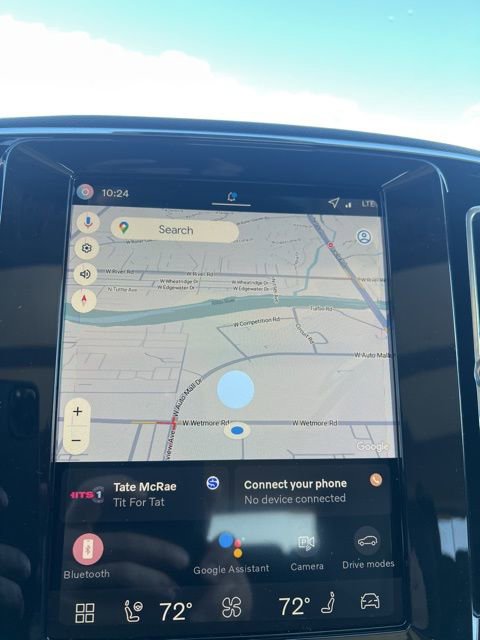 New 2026 Volvo XC40 B4 Core image 16