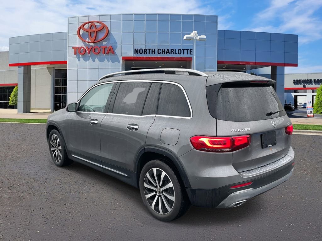 Used 2022 Mercedes-Benz GLB 250 image 8
