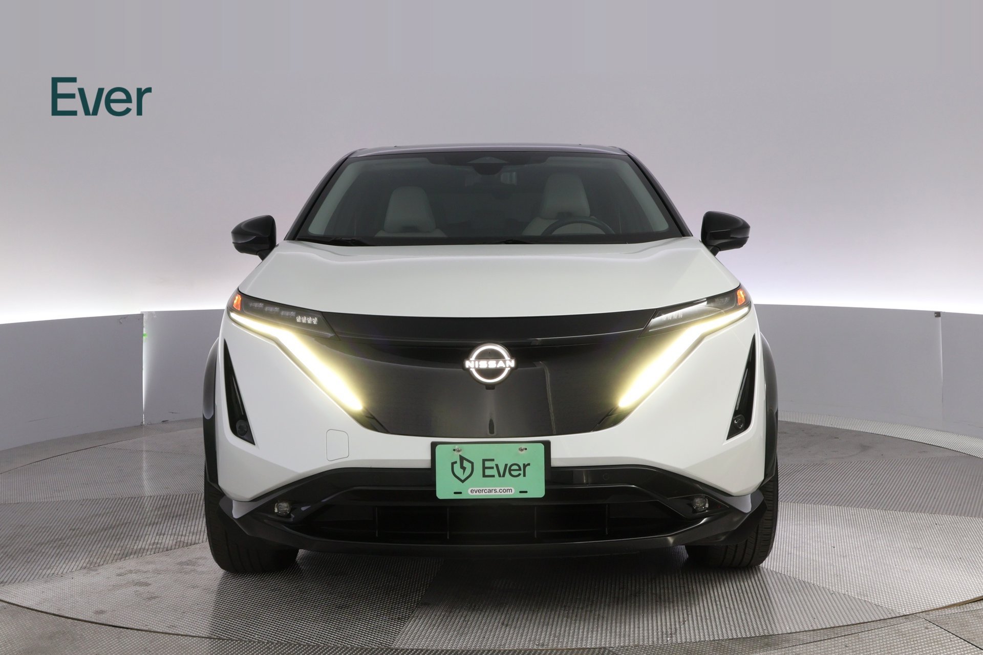 Used 2023 Nissan Ariya AWD image 12