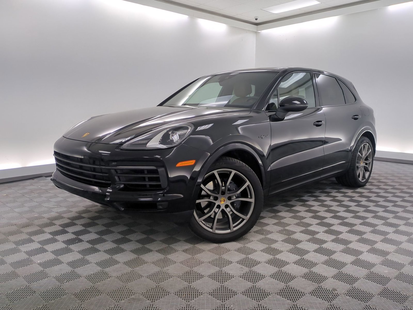 Certified 2023 Porsche Cayenne E-Hybrid
