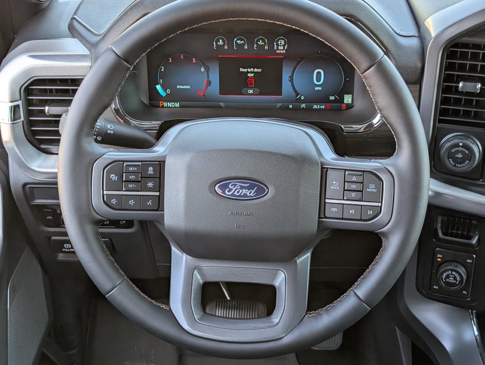 Used 2025 Ford F150 Lariat w/ Equipment Group 501A Mid AWD/4WD image 13