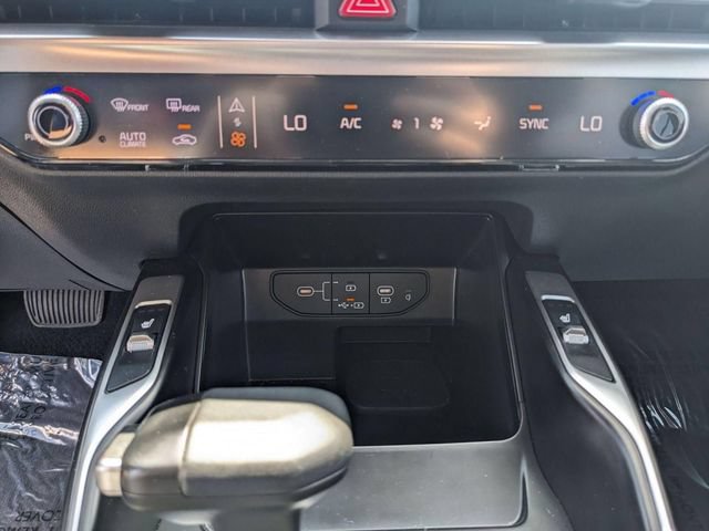 Used 2025 Kia Sorento X-Line EX AWD/4WD image 22