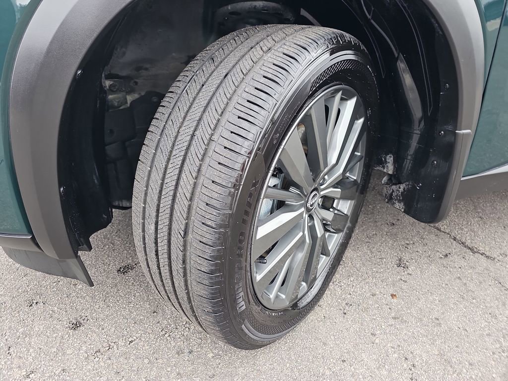 Used 2025 Nissan Pathfinder SL w/ SL Premium Package FWD image 38