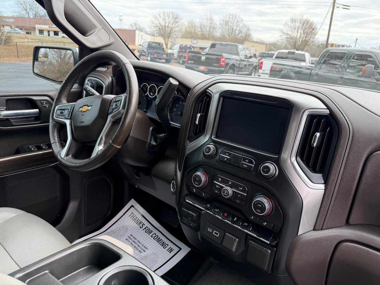 Used 2022 Chevrolet Silverado 1500 LT w/ Texas Edition Plus RWD image 13