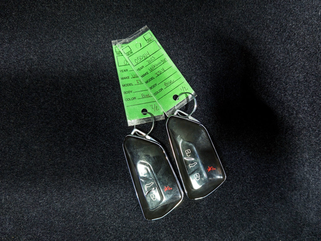 Used 2023 Volkswagen ID.4 Pro AWD/4WD image 22