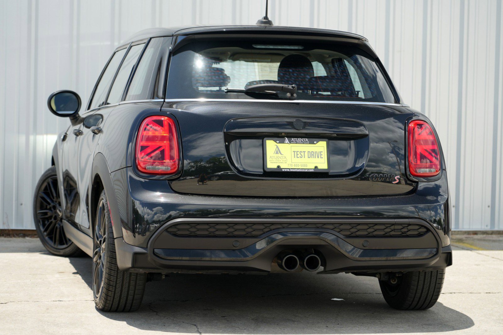 Used 2023 MINI Cooper S w/ Premium Package image 4