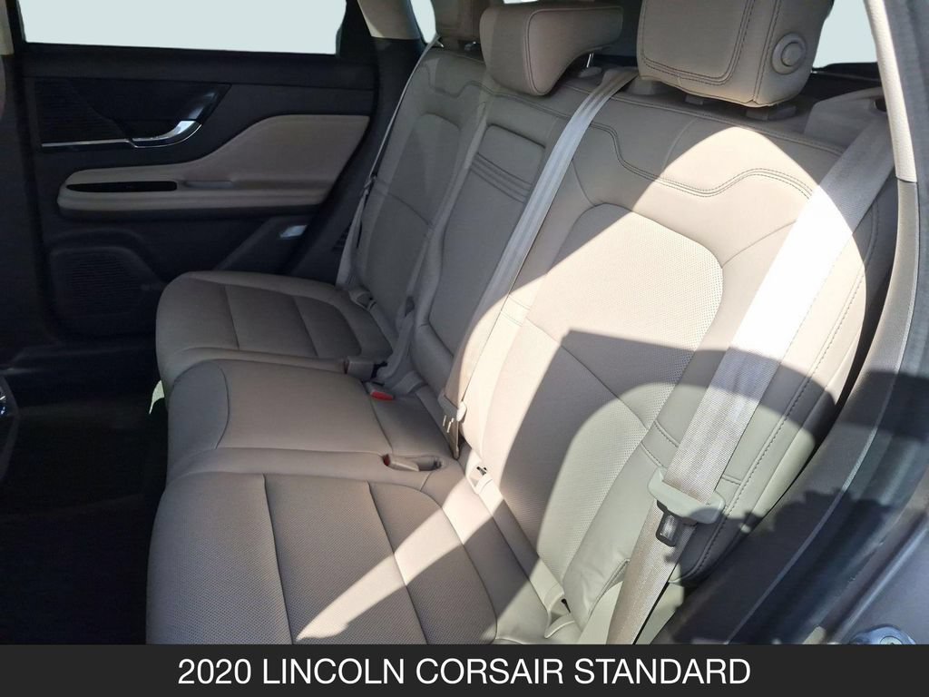 Used 2020 Lincoln Corsair FWD w/ Equipment Group 101A image 16