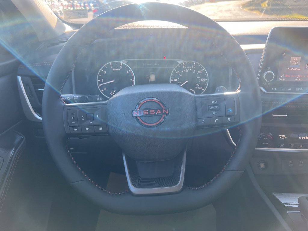 Certified 2026 Nissan Rogue SV AWD/4WD image 16