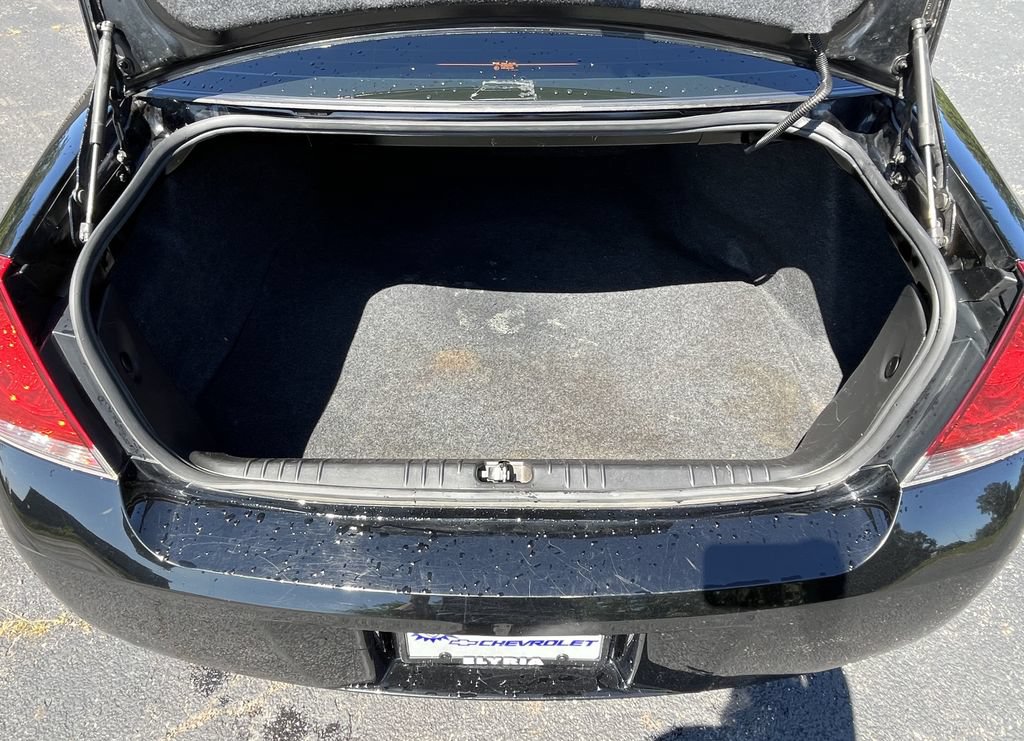 Used 2011 Chevrolet Impala LT FWD image 5