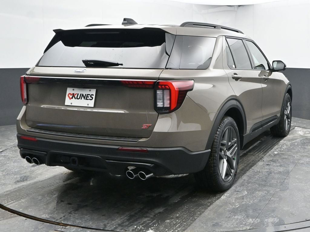 New 2026 Ford Explorer ST w/ Sun And Sound Package image 9