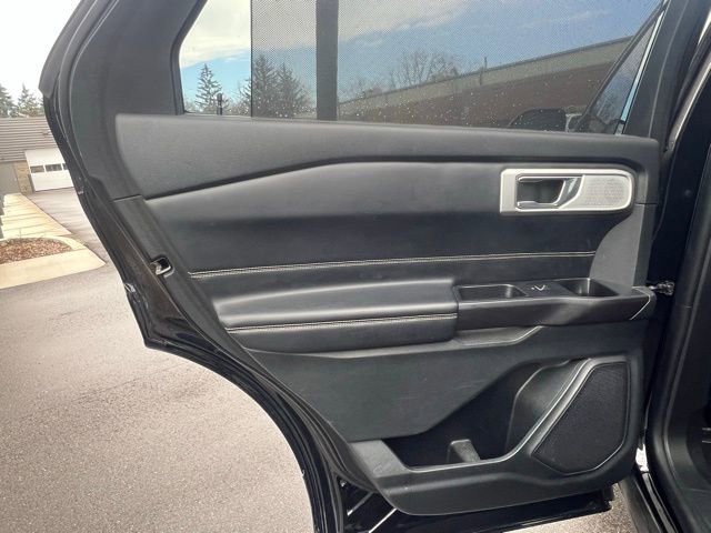 Used 2020 Ford Explorer ST w/ ST Street Pack image 18