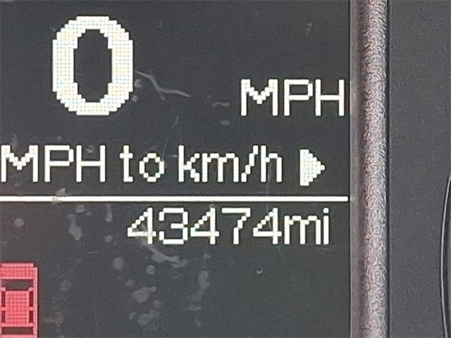 Used 2024 RAM 1500 Classic SLT image 15