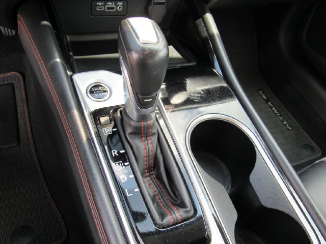 Used 2024 Nissan Altima 2.5 SR FWD image 24