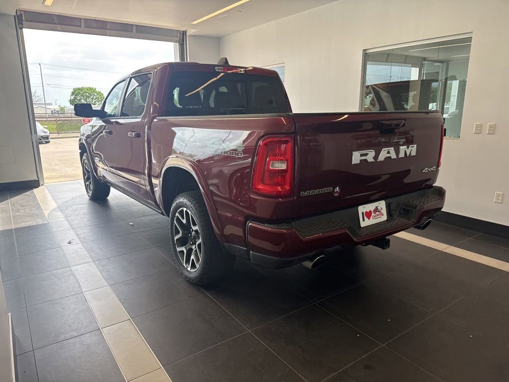 Used 2025 RAM 1500 Laramie w/ Laramie Southwest Edition AWD/4WD image 5