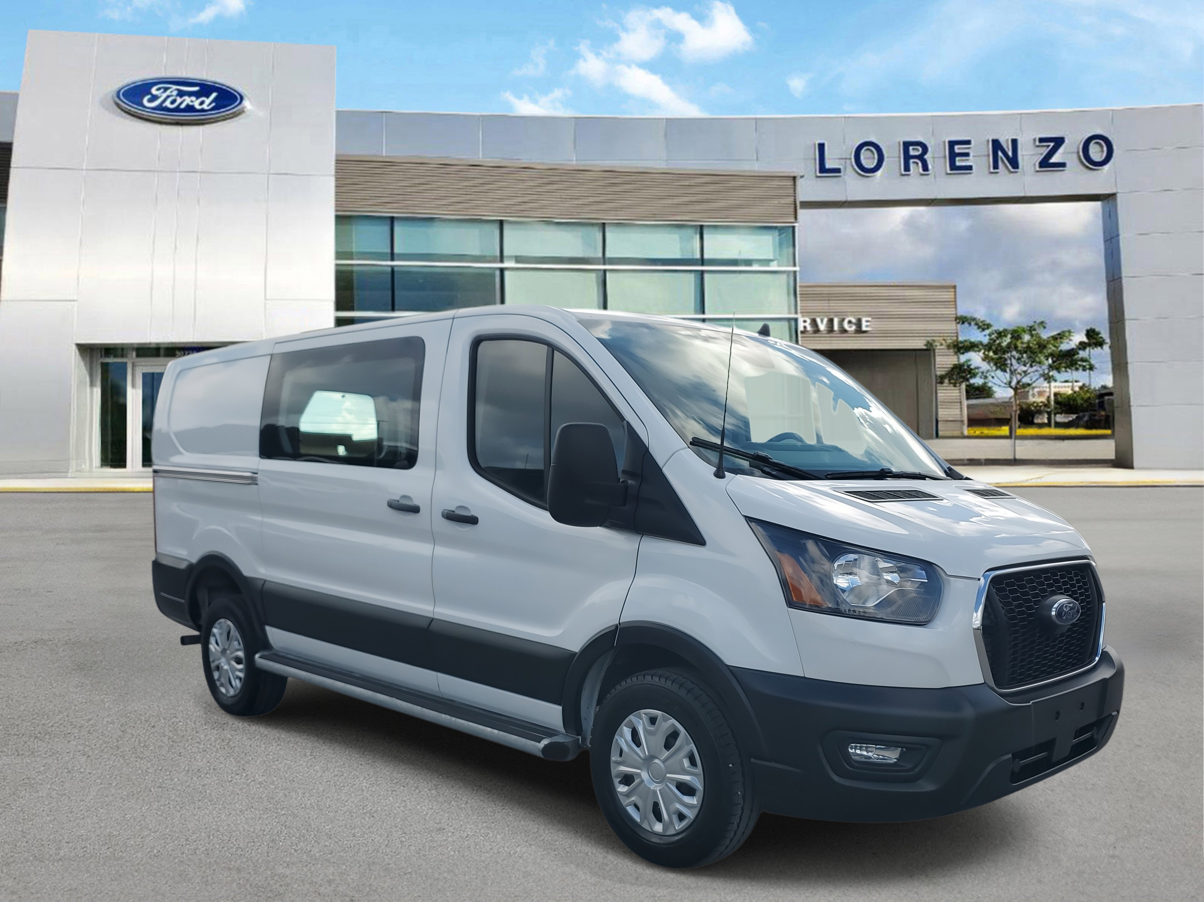 Used 2024 Ford Transit 250 Low Roof w/ Exterior Upgrade Package image 3