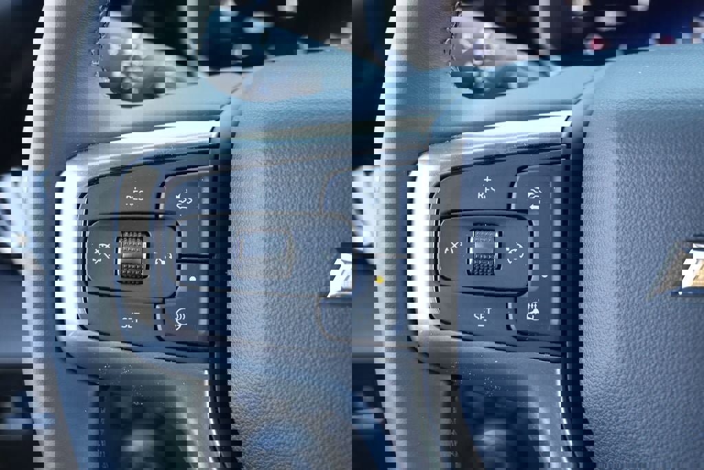 Used 2026 Chevrolet Silverado 1500 LT AWD/4WD image 16