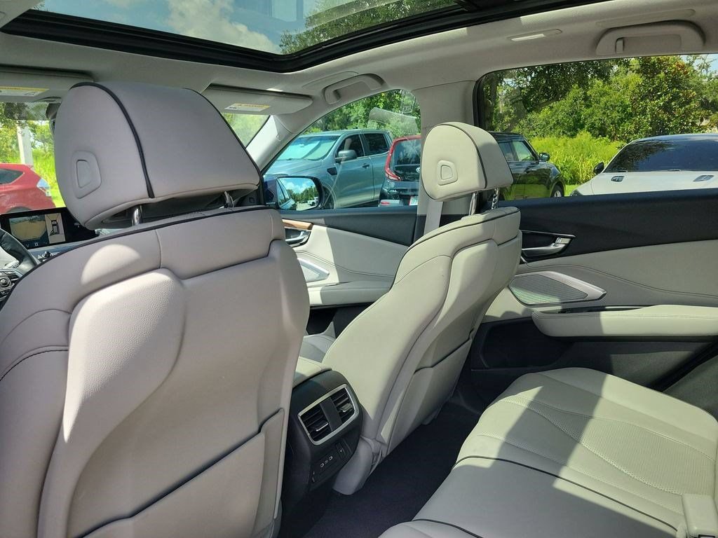 Used 2024 Acura RDX SH-AWD w/ Advance Package image 25