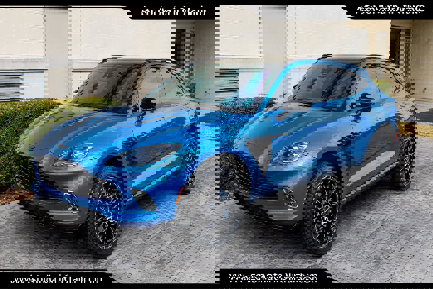 Used 2021 Aston Martin DBX image 31