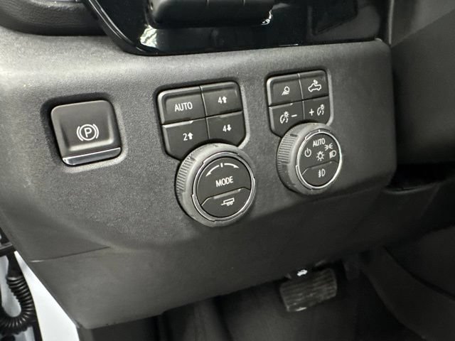 New 2026 Chevrolet Silverado 1500 High Country w/ Technology Package AWD/4WD image 13