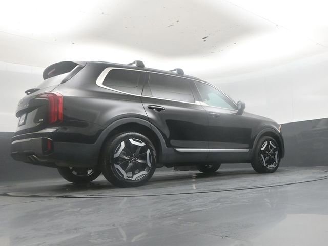Used 2025 Kia Telluride S AWD/4WD image 41