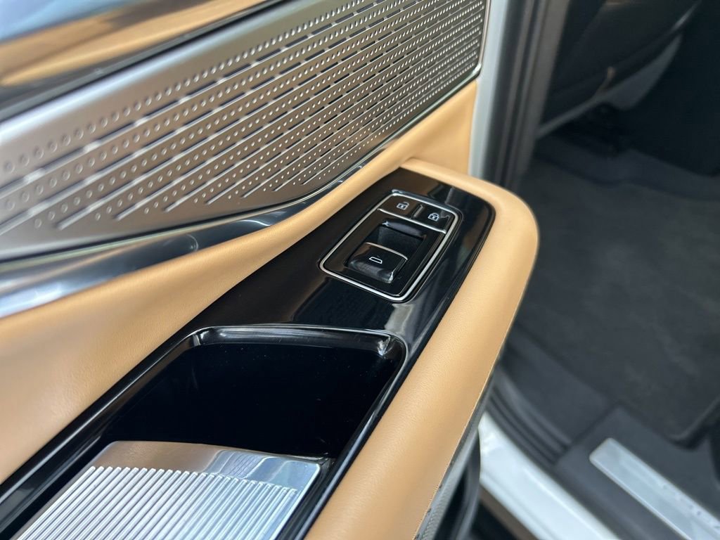 Used 2025 Cadillac Escalade IQ Sport 2 image 48