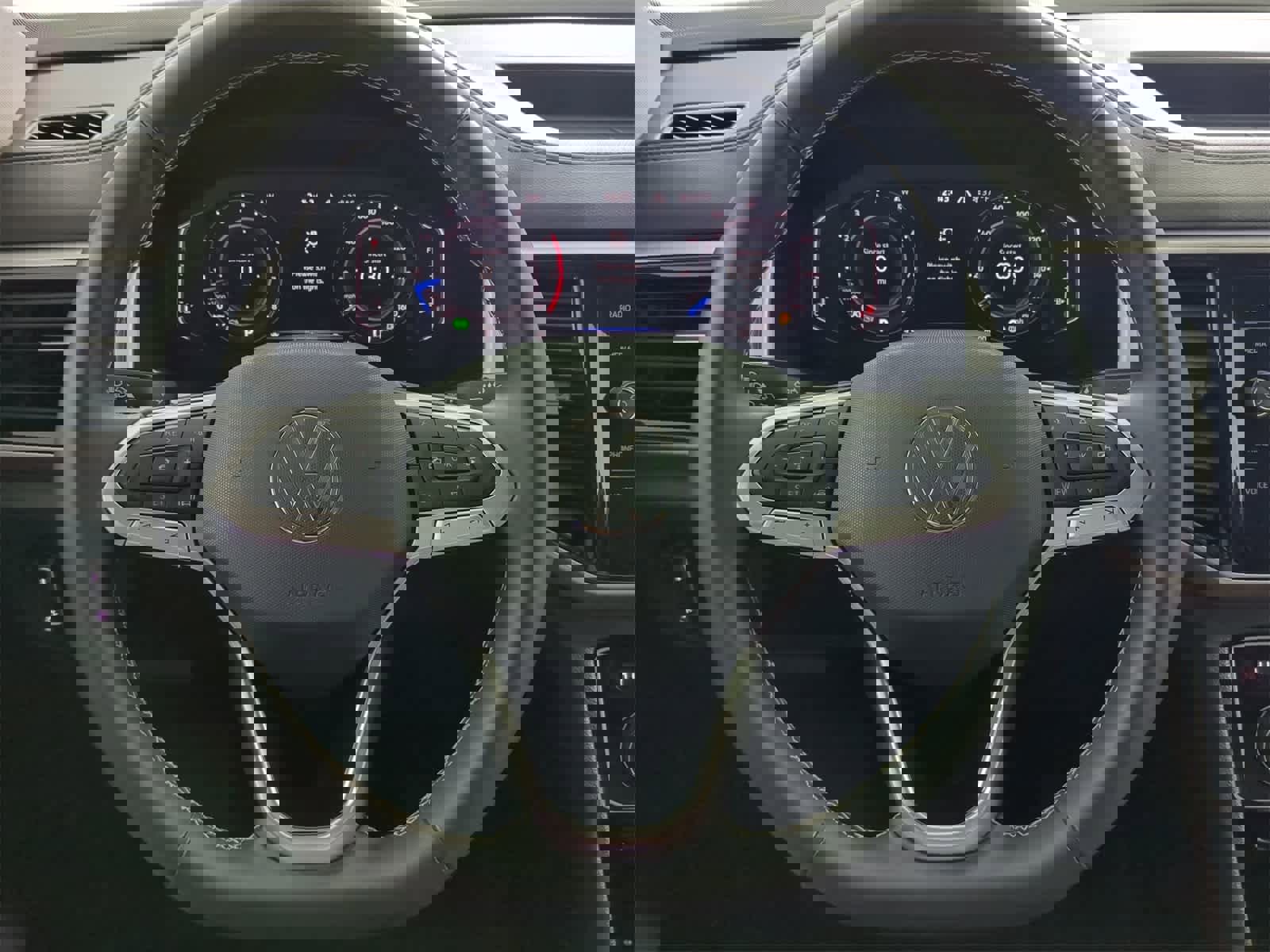 Used 2022 Volkswagen Atlas SE image 24