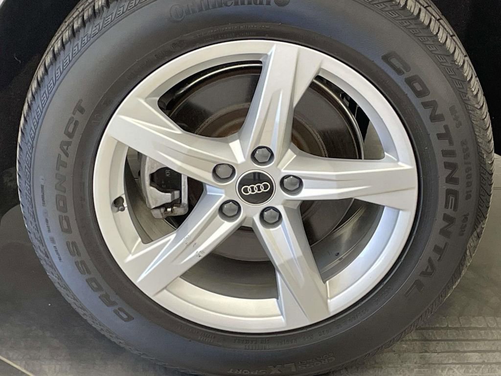 Certified 2023 Audi Q5 2.0T Premium w/ Convenience Package image 12