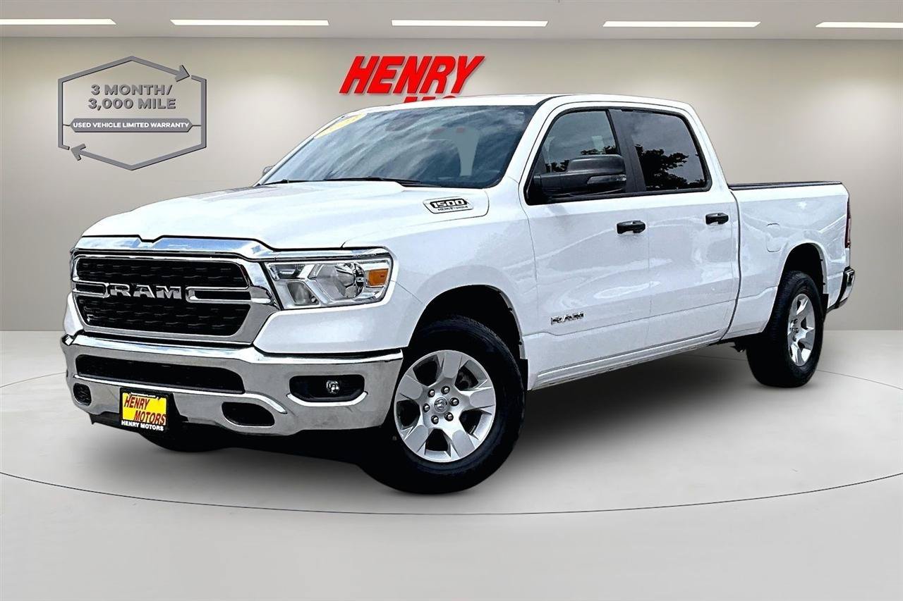 Used 2023 RAM 1500 Big Horn AWD/4WD image 3