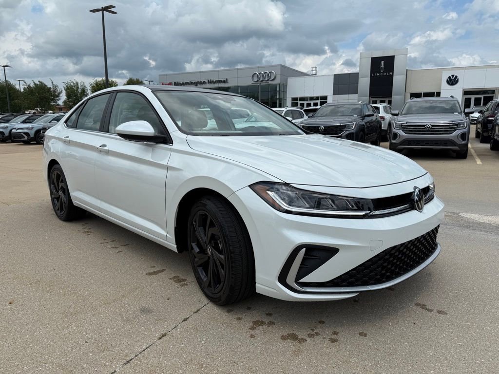 New 2025 Volkswagen Jetta SE