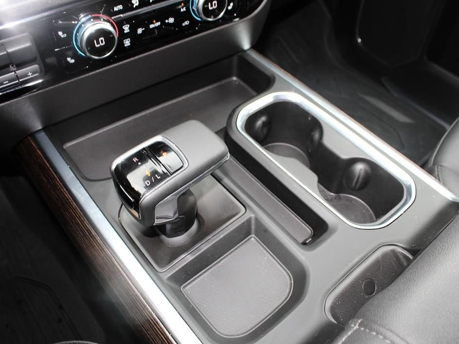 Used 2024 GMC Sierra 1500 Elevation w/ Elevation Premium Package image 11