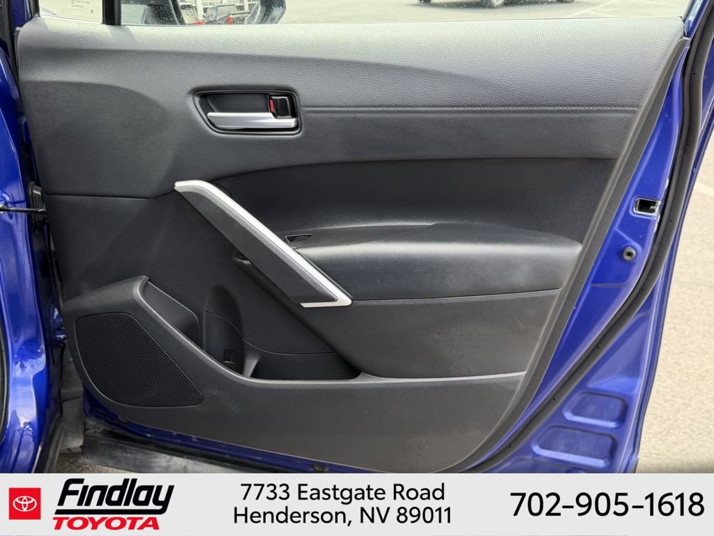 Certified 2025 Toyota Corolla Cross XLE FWD image 16