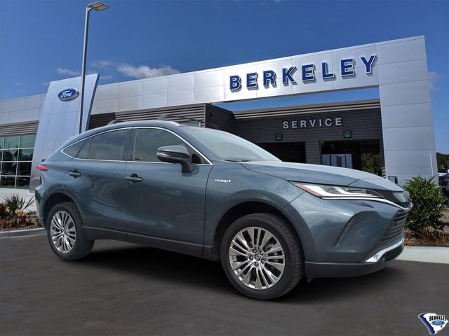 Used 2021 Toyota Venza XLE w/ Softex Package image 1