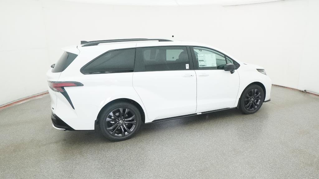 New 2025 Toyota Sienna XSE FWD image 13