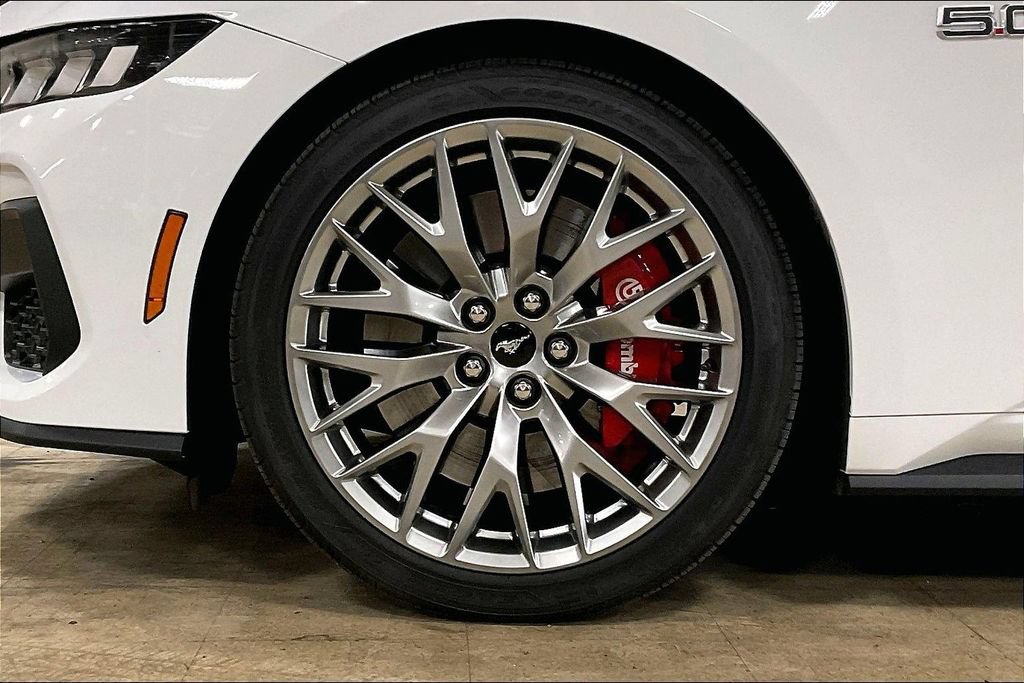 Certified 2024 Ford Mustang GT Premium RWD image 9