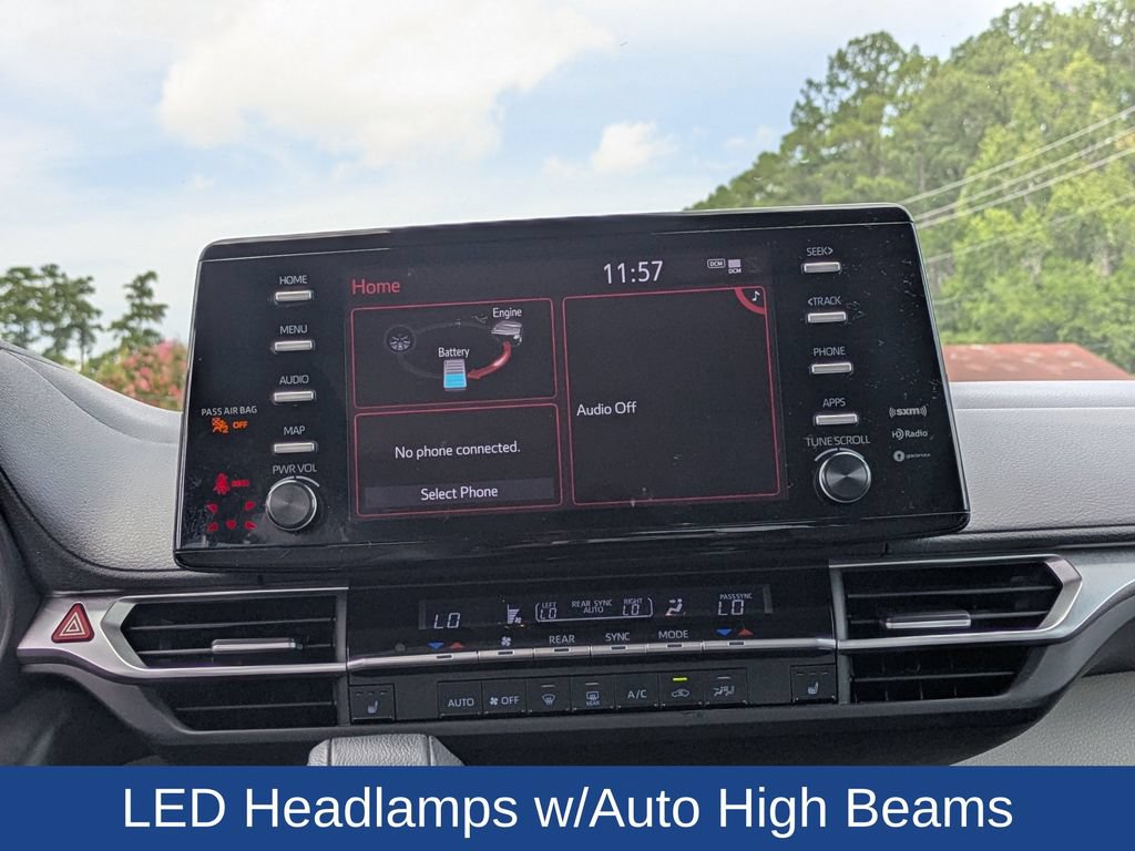 Used 2021 Toyota Sienna XLE AWD/4WD image 22