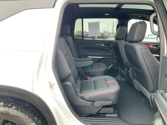 Certified 2025 Chevrolet Traverse RS w/ LPO, Floor Liner Package image 18